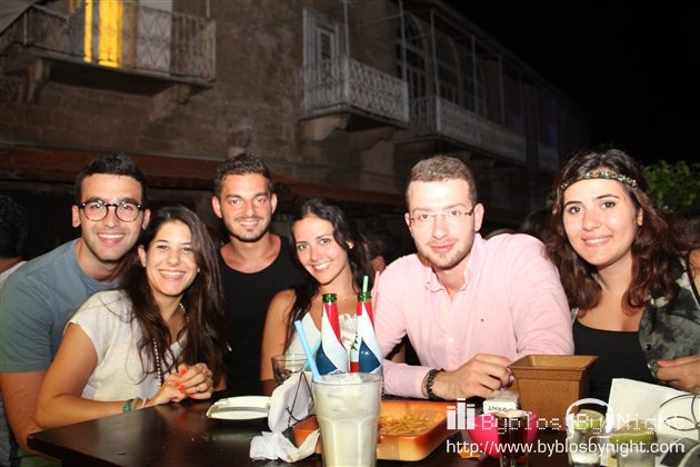 Saturday Night at Garden Pub, Byblos